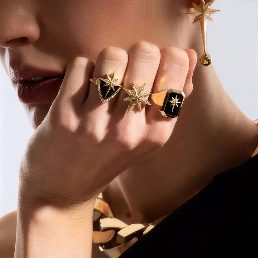 Kuzey Yıldızı Taşlı Yüzük