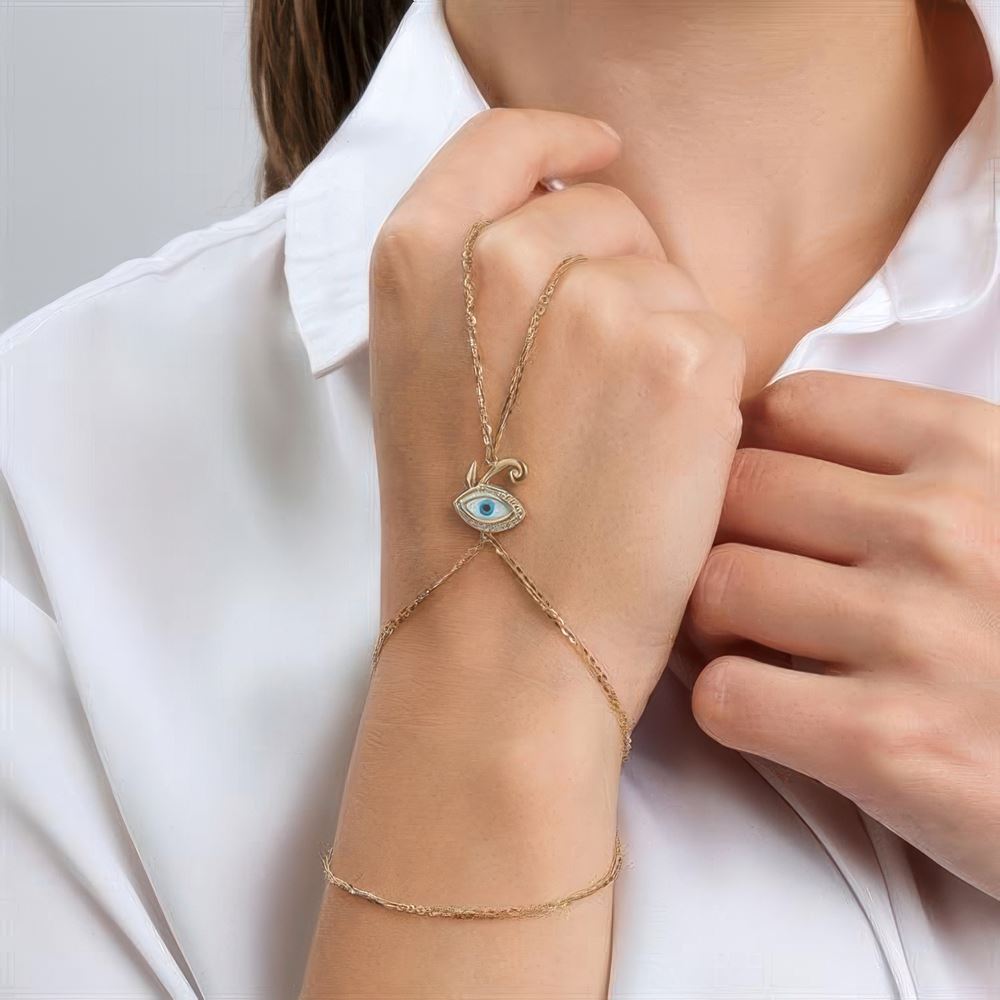 Taşlı Göz Şahmeran