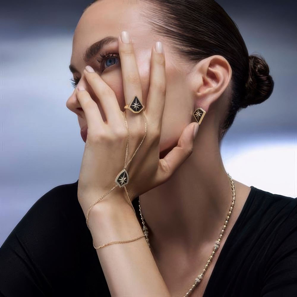 Taşlı Kalkan Şahmeran